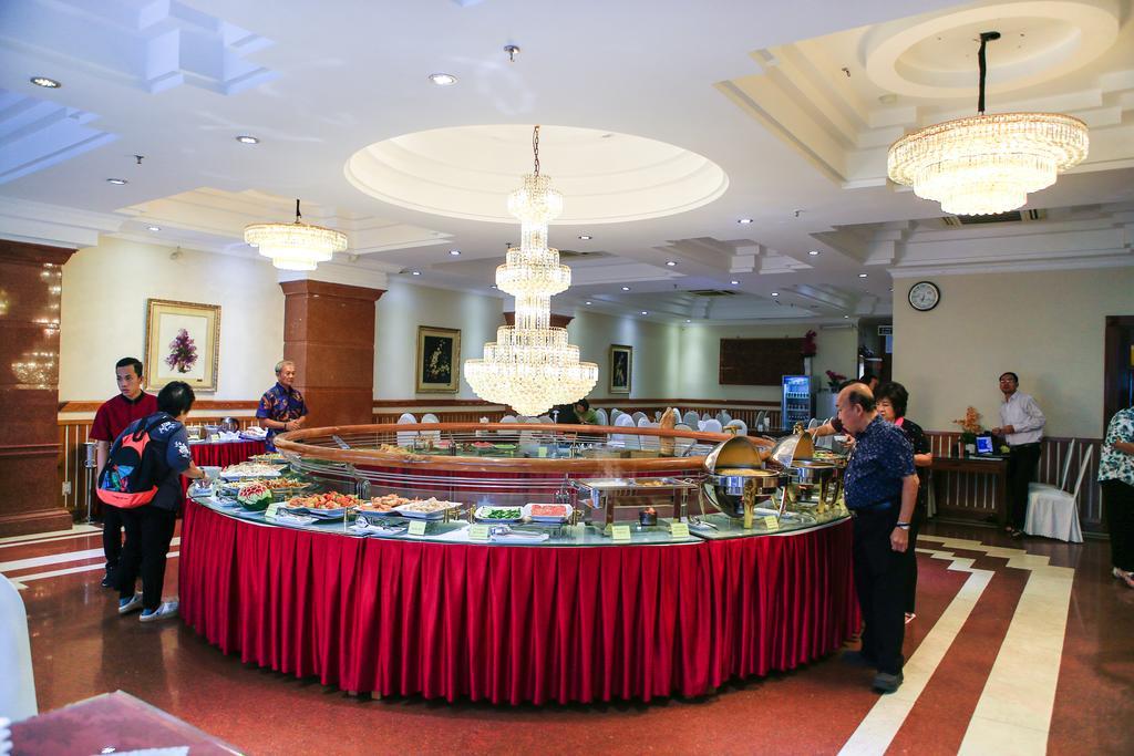 Adina Hotel Da Nang Buitenkant foto