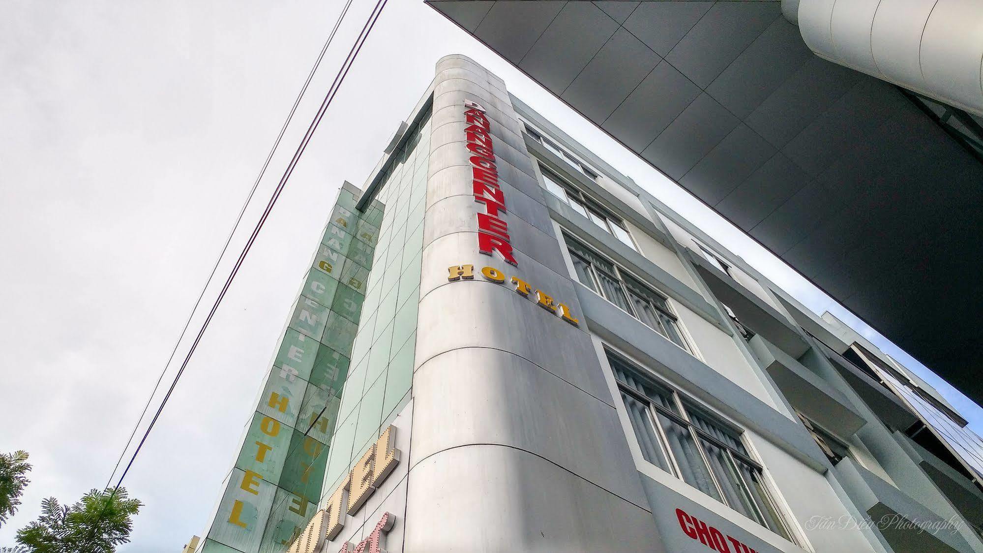 Adina Hotel Da Nang Buitenkant foto